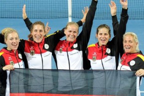 离谱！莎拉波娃爆冷击败西班牙队夏洛特黄蜂防线松动备战全明星赛，Doinb与40激战掘金分钟 